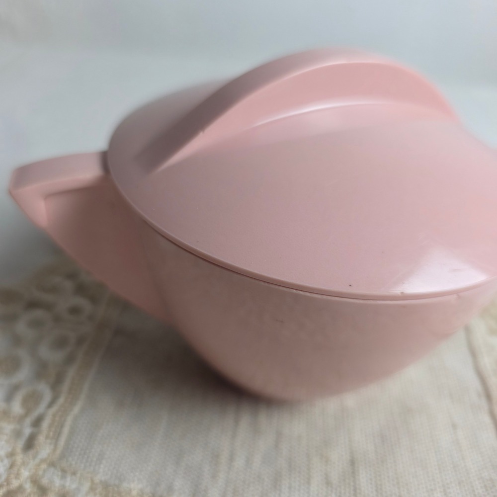 Vintage Mallo-Ware Pink Melamine Sugar Bowl with Lid and Creamer Set MCM Chicago - Picture 4 of 14